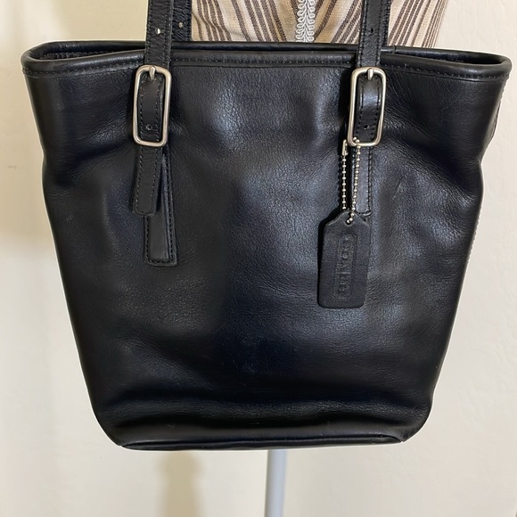 Coach Vintage Legacy Bucket Tote LOD 9803 - Picture 2 of 12